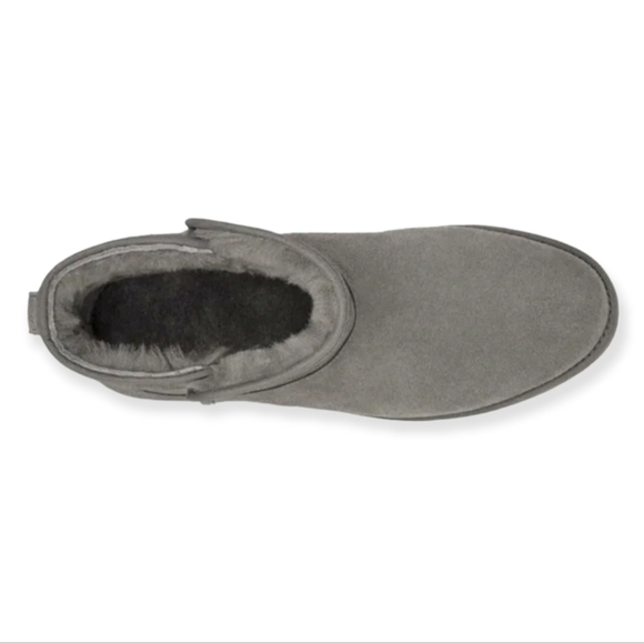 UGG Cory II Genuine Shearling Lined Boot - Picture 4 of 5